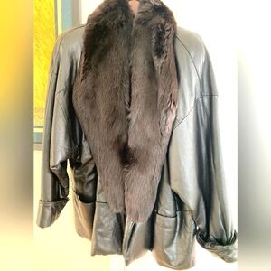 Greg Bell Genuine Soft Leather With Real Fox Collar Good Condition